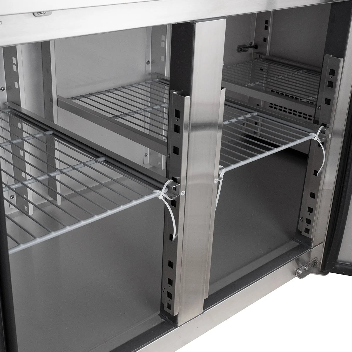 Kühltisch ECO 3/0 mit Aufkantung - GN 1/1
