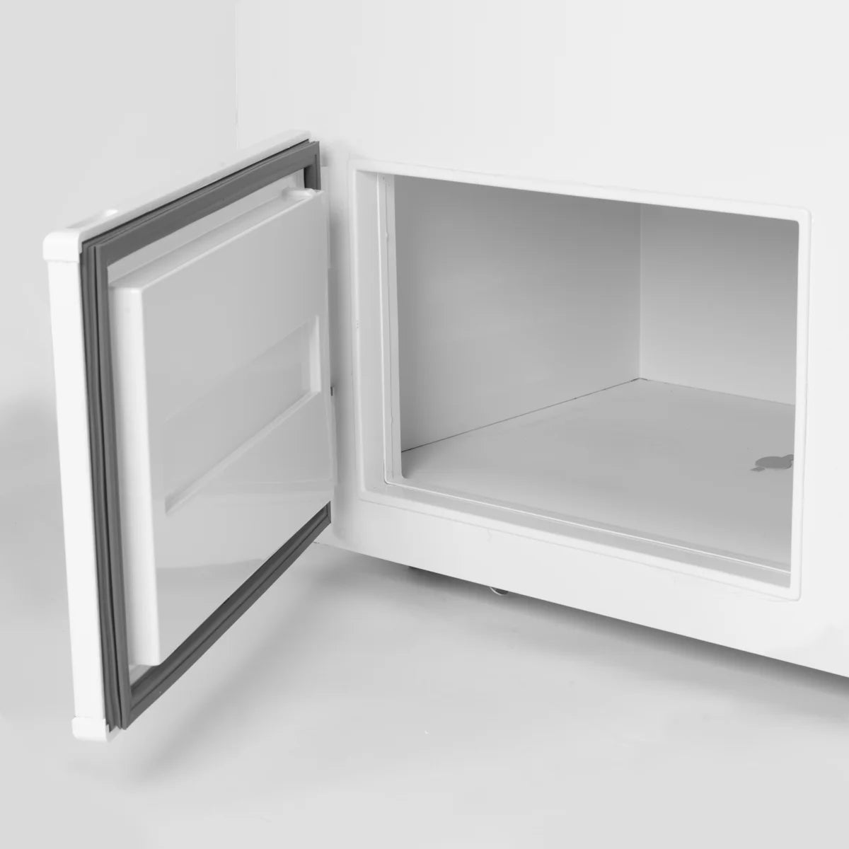 Tefcold Speiseeisvitrine UDRS7