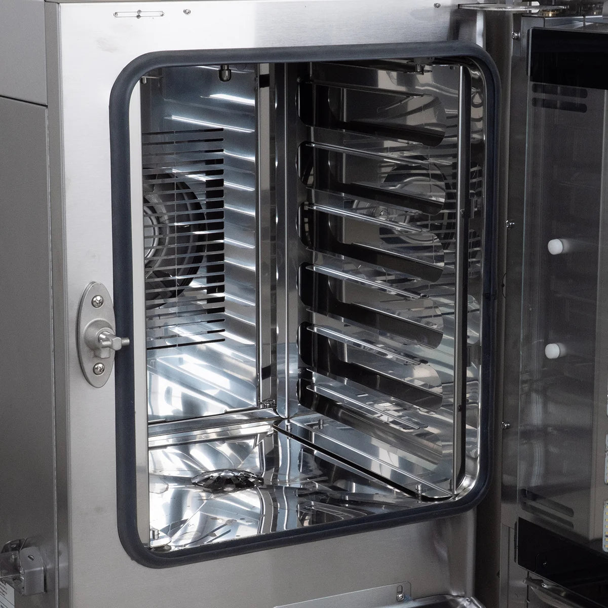 Tecnoeka KOMPAKTER Kombi-Ofen  6 x GN 2/3 mit Dampfgarer und Touchscreen