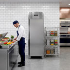 Kühlschrank ELINE 650 GN 2/1 Monoblock - hohe Energieeffizienz