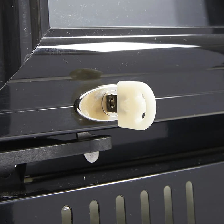 Gastro-Cool DC400 Getränkekühlschrank Afri-Cola 400 Liter schwarz/schwarz, LED