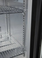 Gastro-Cool UC200 Barkühlschrank 208 Liter Klapptüren schwarz, LED, unterbaufähig