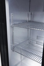 Gastro-Cool UC200 Barkühlschrank 208 Liter Schiebetüren schwarz, LED, unterbaufähig
