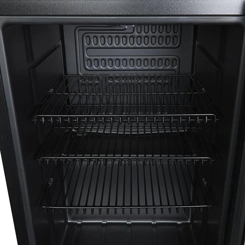 Gastro-Cool KW90 Getränkekühlschrank 88 Liter schwarz/schwarz, LED