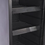 Gastro-Cool GD175 Getränkekühlschrank Retro Slim 212 Liter schwarz/schwarz, LED