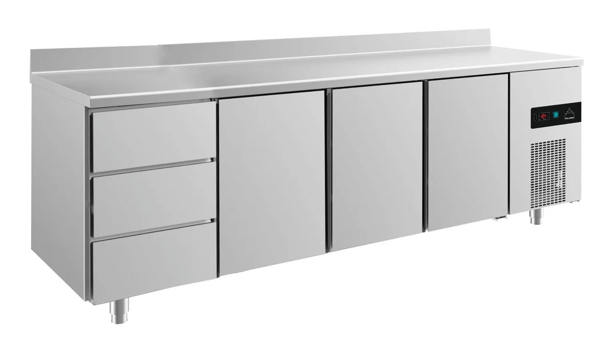 A&S Kühltisch -2 bis +8°C 2330x700x850mm mit 3x Tür und 2x drei Schubladen u. Aufkantung