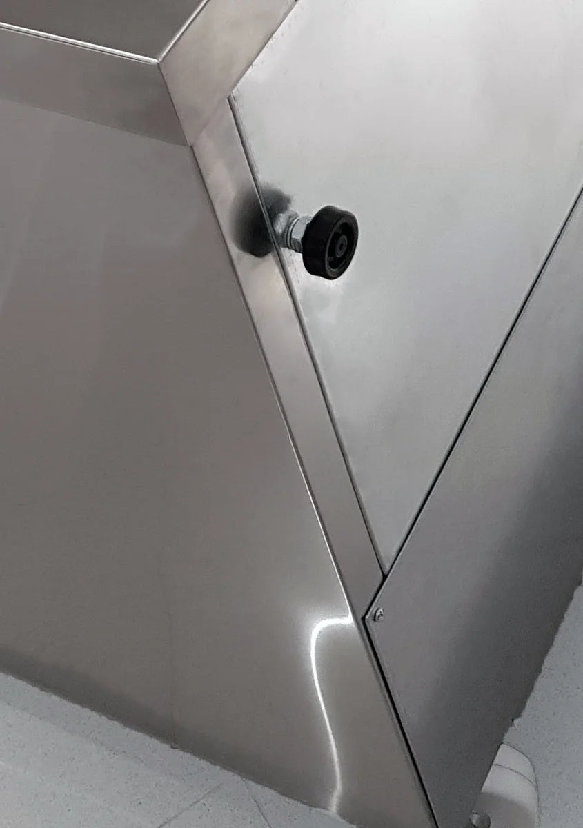 Coreco Kühltisch US Range 1200 - 0/4
