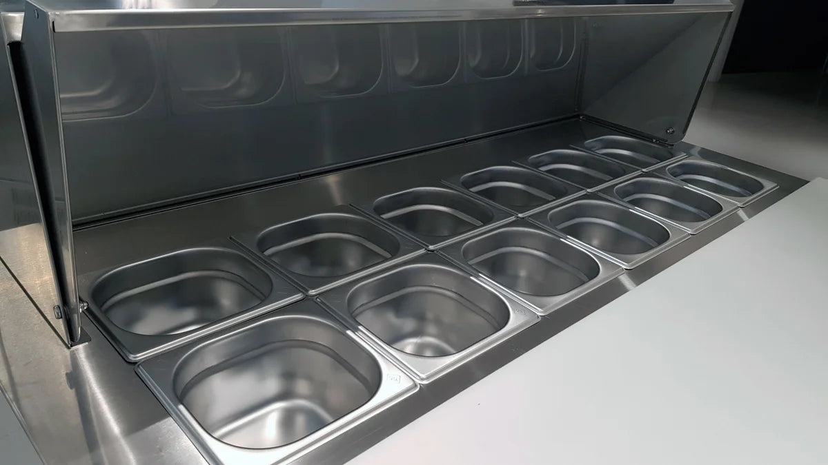 Coreco Saladette US Range 700 - 1/0 mit Glasaufsatz