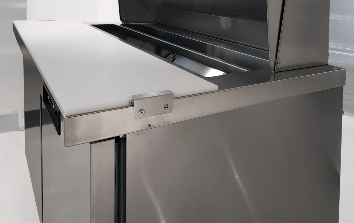 Coreco Saladette US Range 1200 - 2/0 mit Glasaufsatz