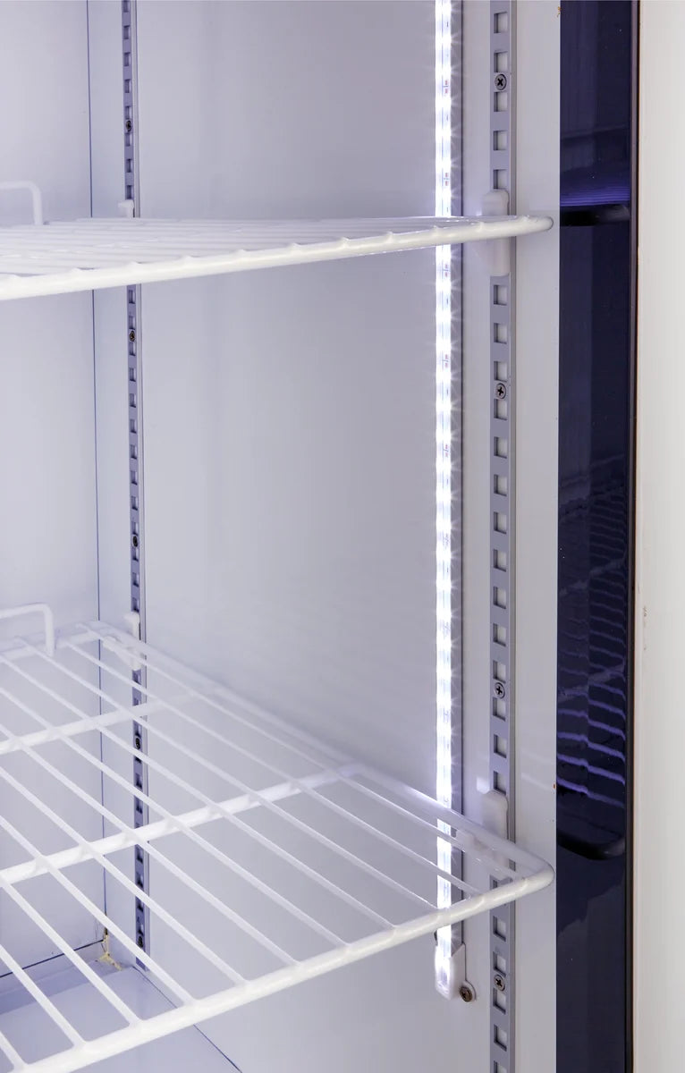Lagerkühlschrank ECO 590 Liter Kühlvolumen, mit 1 Glastür, abschließbar, LED, weiß