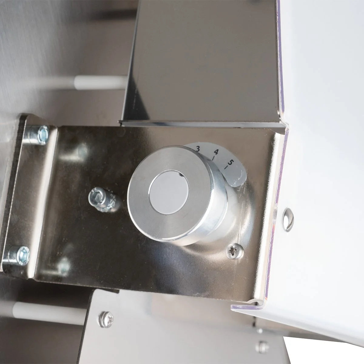 Teigausrollmaschine PROFI 32 mit Fußpedal für Teiglinge bis 31 cm