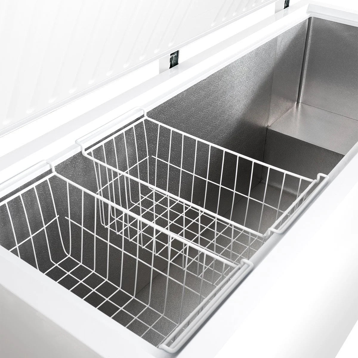 Tiefkühltruhe ECO 550 mit Klappdeckel und 4 Rollen