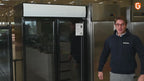 Getränkekühlschrank ECO 1000 mit Klapptüren und Leuchtaufsatz